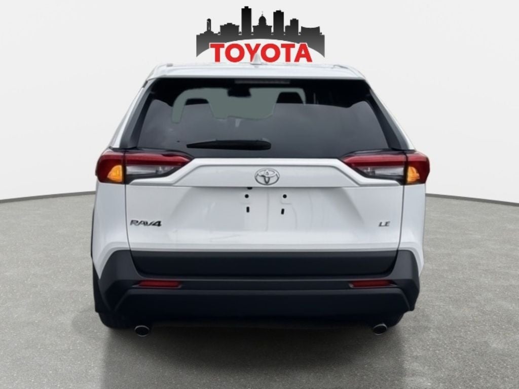2025 Toyota RAV4 LE