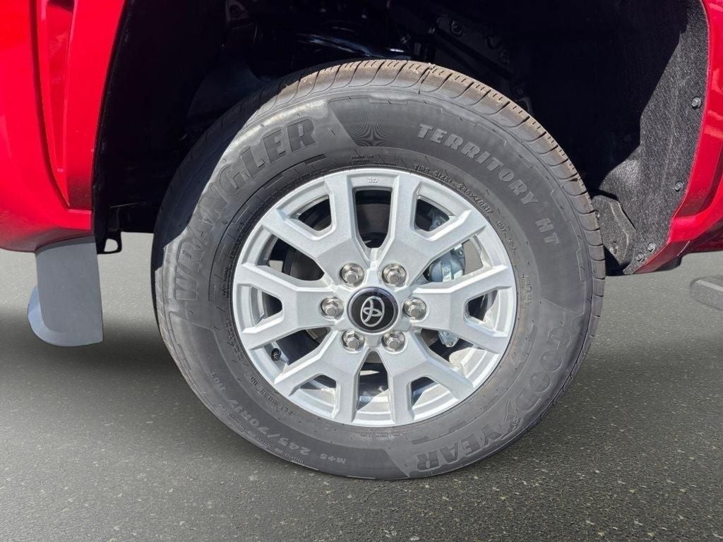 2025 Toyota Tacoma SR5