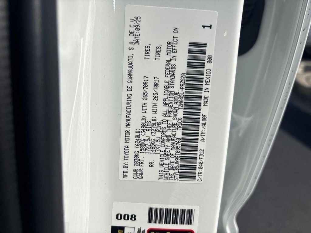 2025 Toyota Tacoma TRD Off-Road