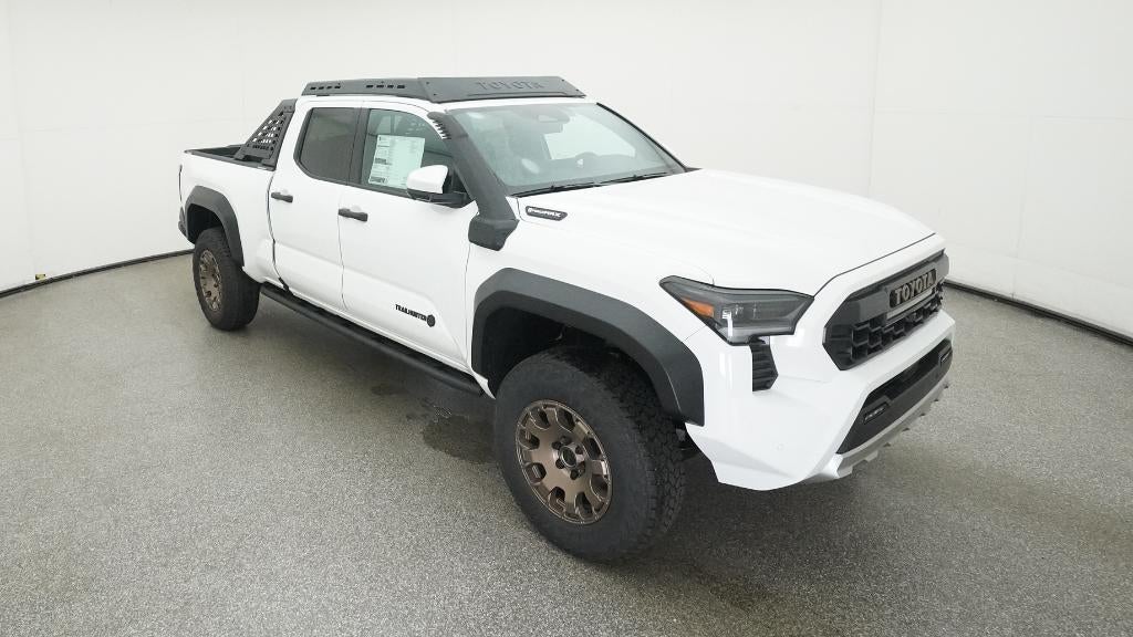 2025 Toyota Tacoma i-FORCE MAX Trailhunter
