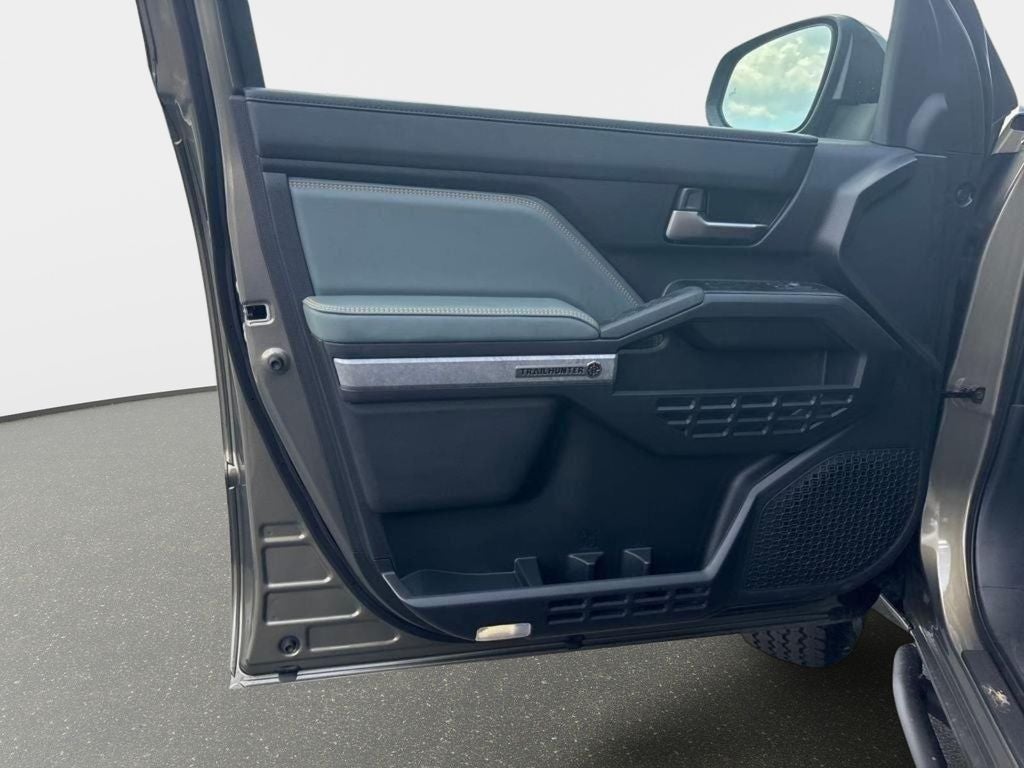 2025 Toyota Tacoma i-FORCE MAX Trailhunter