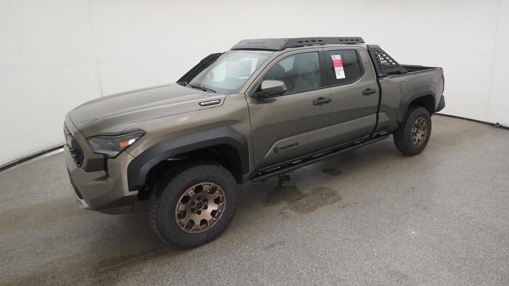 2025 Toyota Tacoma i-FORCE MAX Trailhunter
