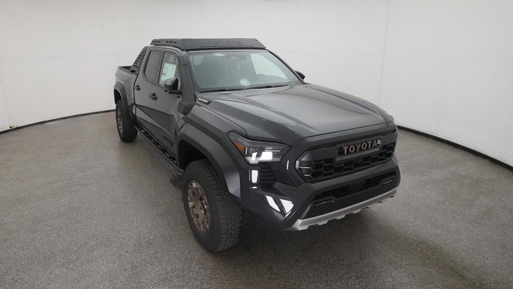2025 Toyota Tacoma i-FORCE MAX Trailhunter