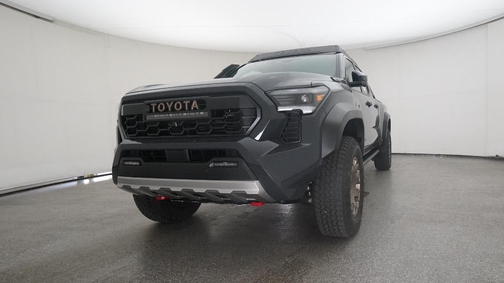 2025 Toyota Tacoma i-FORCE MAX Trailhunter