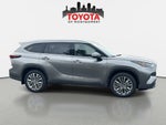 2026 Toyota Highlander Hybrid Hybrid Platinum