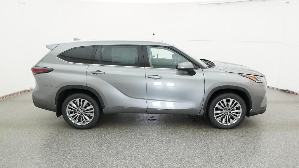 2026 Toyota Highlander Hybrid Hybrid Platinum