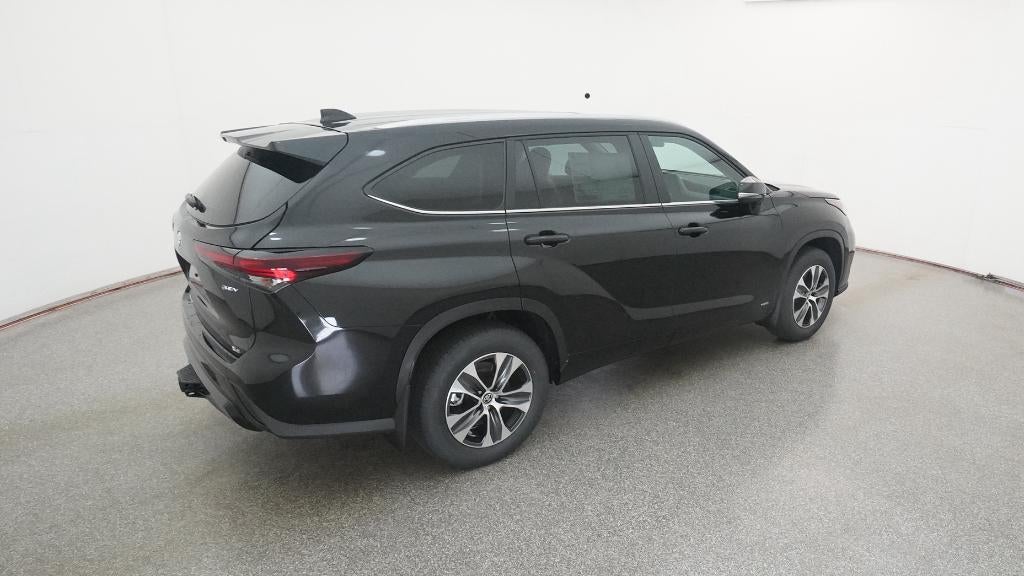 2026 Toyota Highlander Hybrid Hybrid XLE