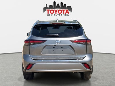 2026 Toyota Highlander Platinum