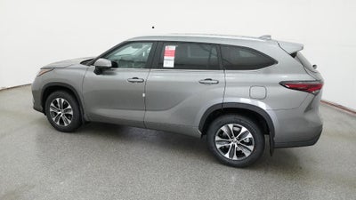 2026 Toyota Highlander XLE