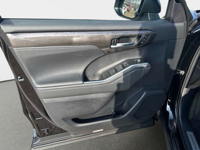 2026 Toyota Highlander Hybrid Hybrid Limited