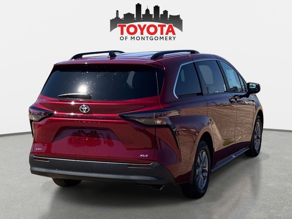 2026 Toyota Sienna XLE 8 Passenger