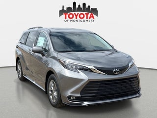 2026 Toyota Sienna XLE 8 Passenger