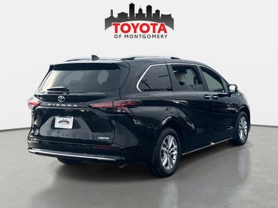 2026 Toyota Sienna Limited