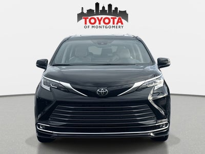 2026 Toyota Sienna Limited
