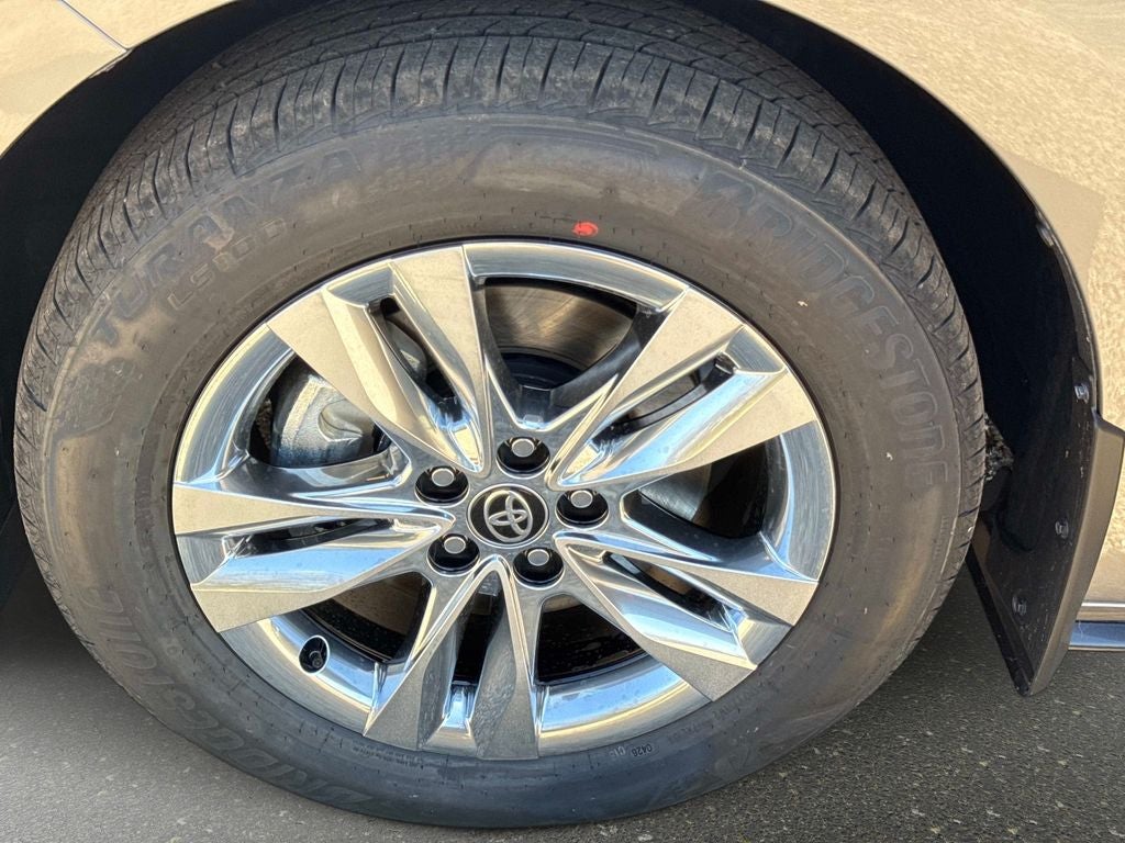 2026 Toyota Sienna Limited 7 Passenger