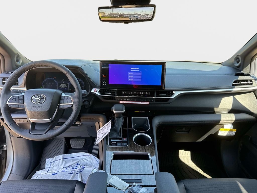 2026 Toyota Sienna Limited 7 Passenger