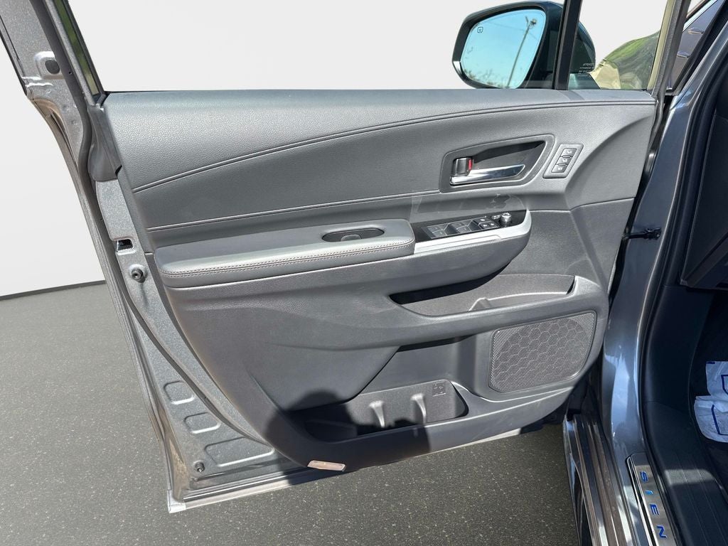 2026 Toyota Sienna Limited 7 Passenger