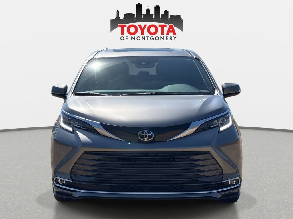 2026 Toyota Sienna Limited 7 Passenger