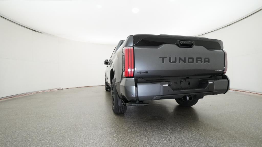 2026 Toyota Tundra i-FORCE MAX Platinum i-FORCE MAX