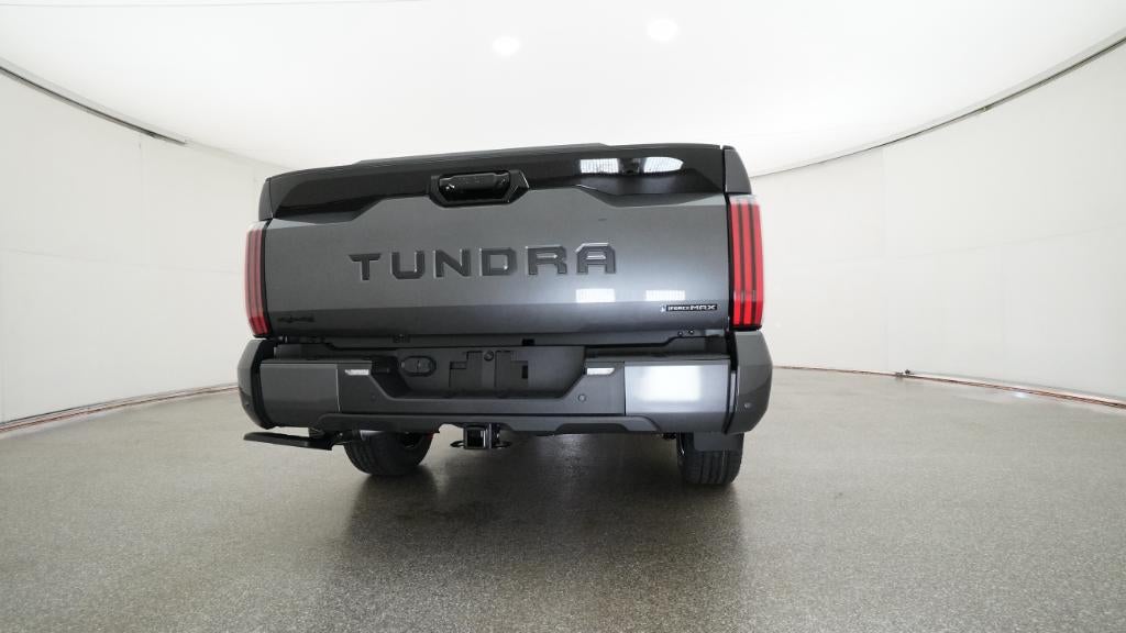 2026 Toyota Tundra i-FORCE MAX Platinum i-FORCE MAX