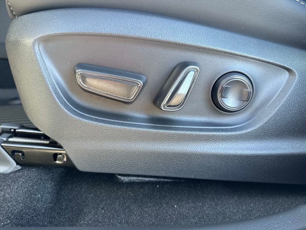 2026 Toyota Toyota Crown XLE