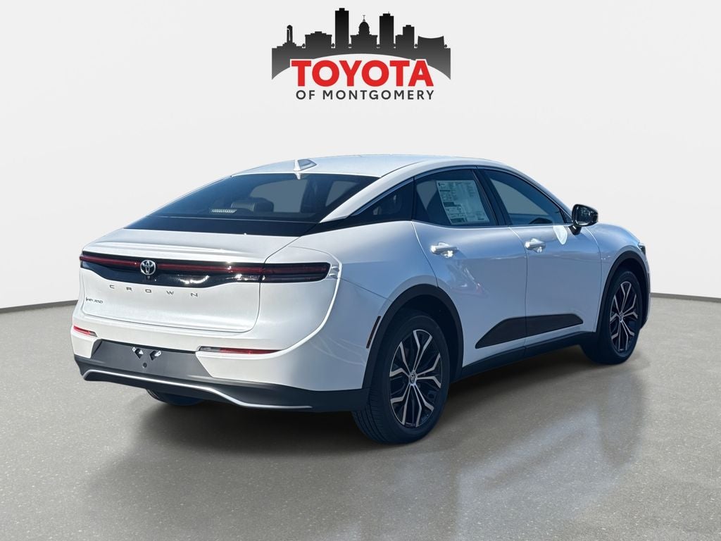 2026 Toyota Toyota Crown XLE