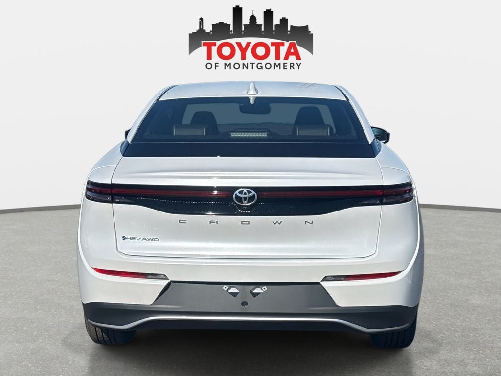 2026 Toyota Toyota Crown XLE