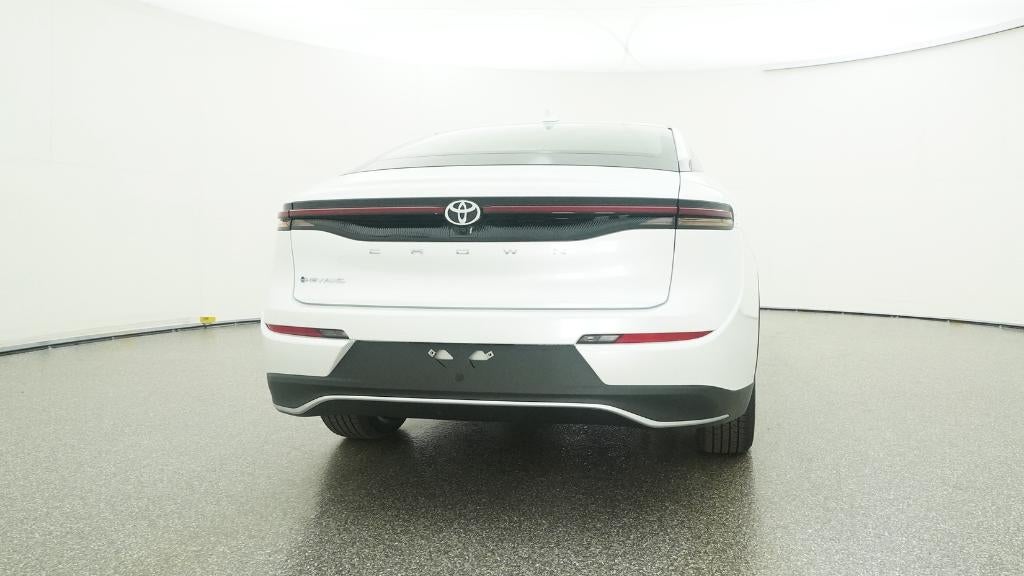 2026 Toyota Toyota Crown XLE