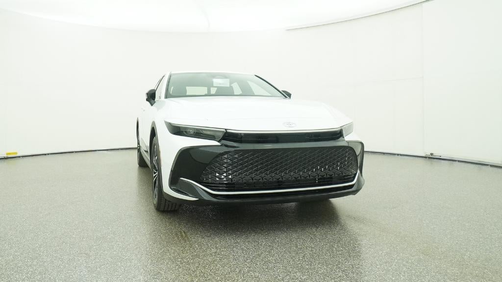 2026 Toyota Toyota Crown XLE