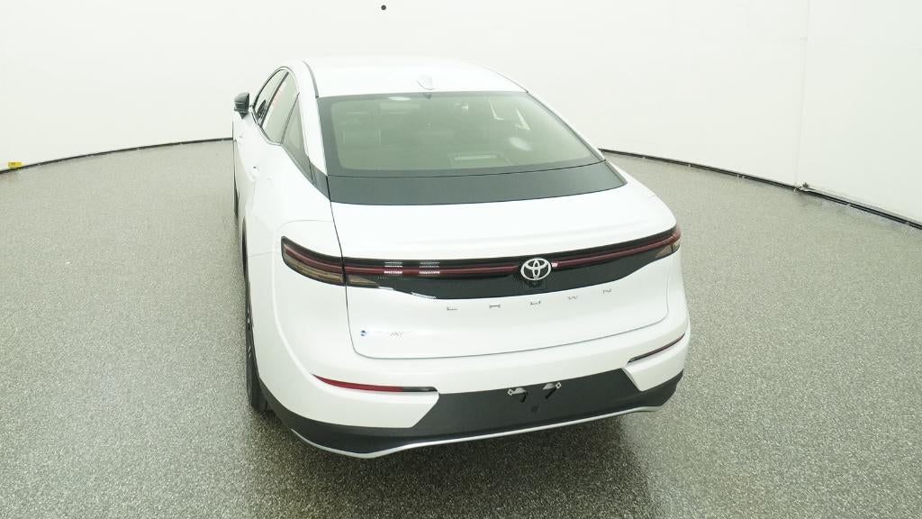 2026 Toyota Toyota Crown XLE