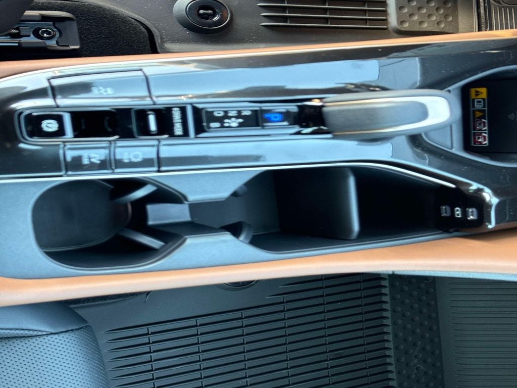 2026 Toyota Toyota Crown Limited