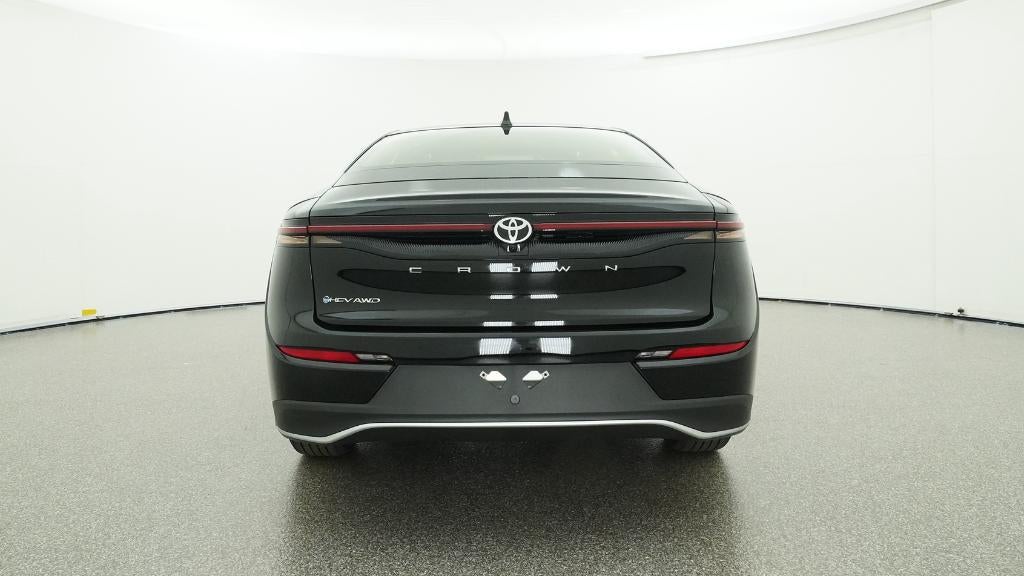 2026 Toyota Toyota Crown XLE