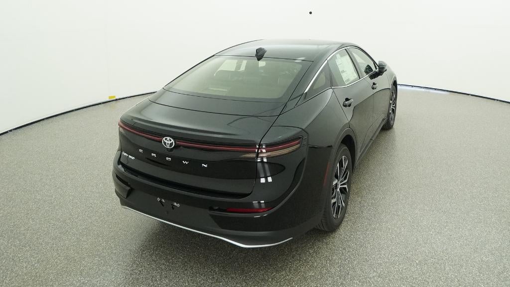 2026 Toyota Toyota Crown XLE