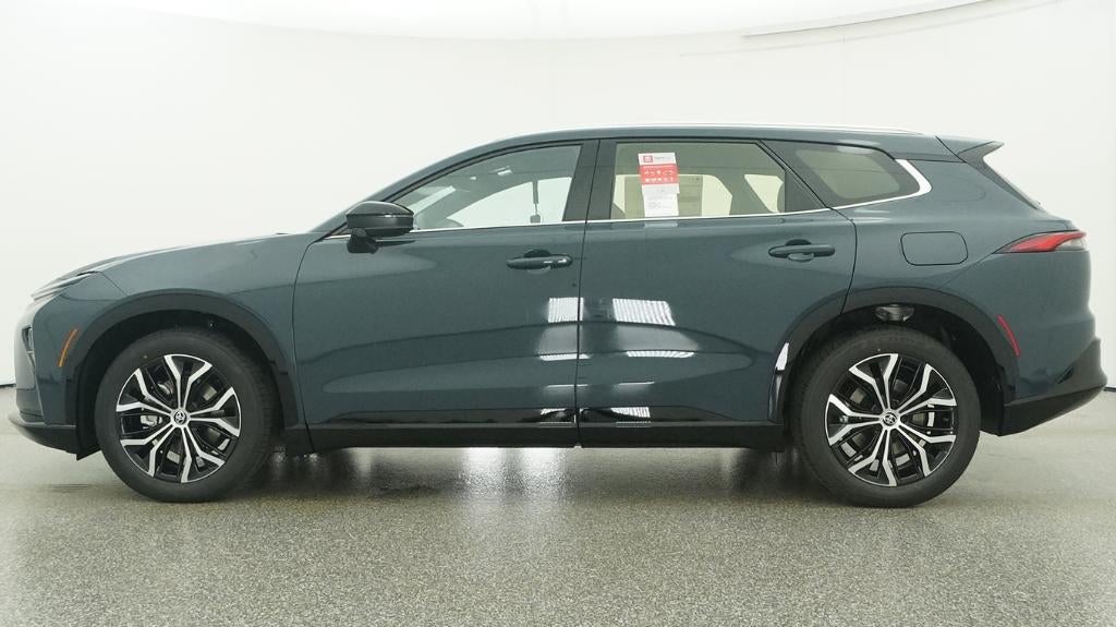 2026 Toyota Toyota Crown Signia XLE