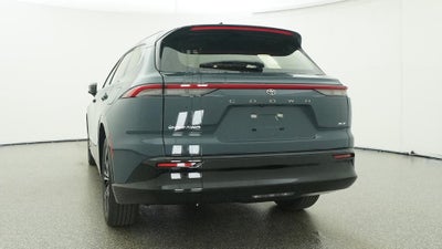 2026 Toyota Toyota Crown Signia XLE