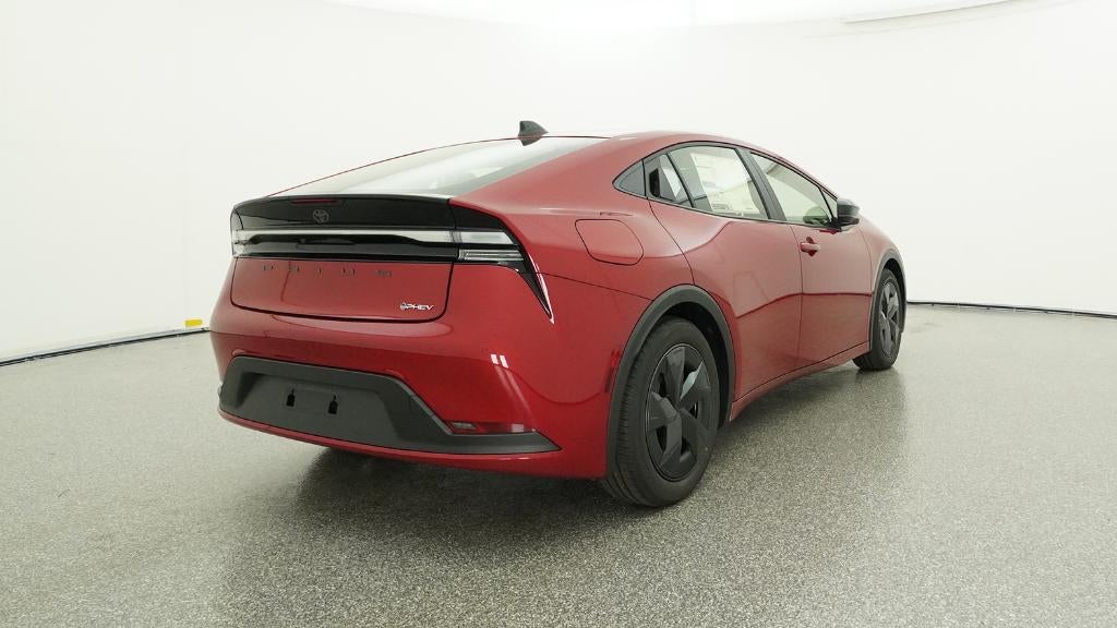 2026 Toyota Prius Plug-in Hybrid SE