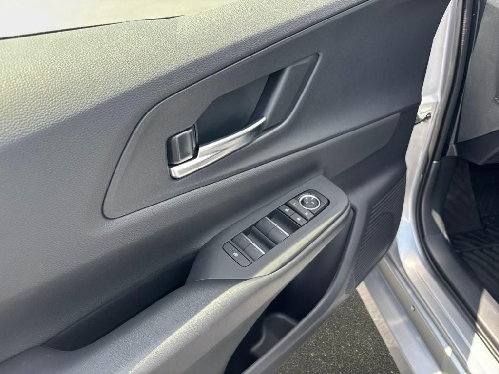 2025 Toyota Prius Plug-In Hybrid XSE