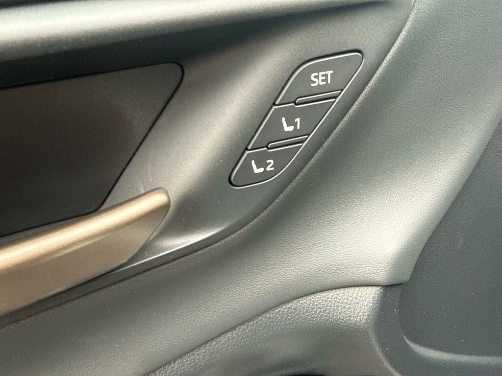 2026 Toyota Toyota Crown Platinum