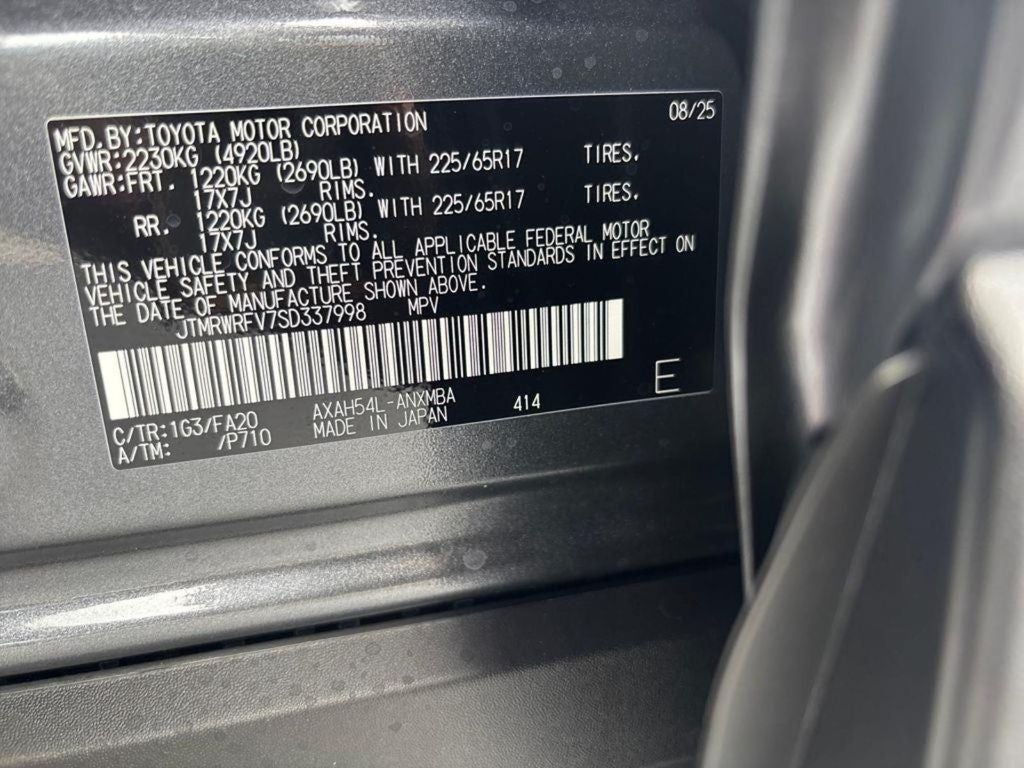 2025 Toyota RAV4 Hybrid XLE