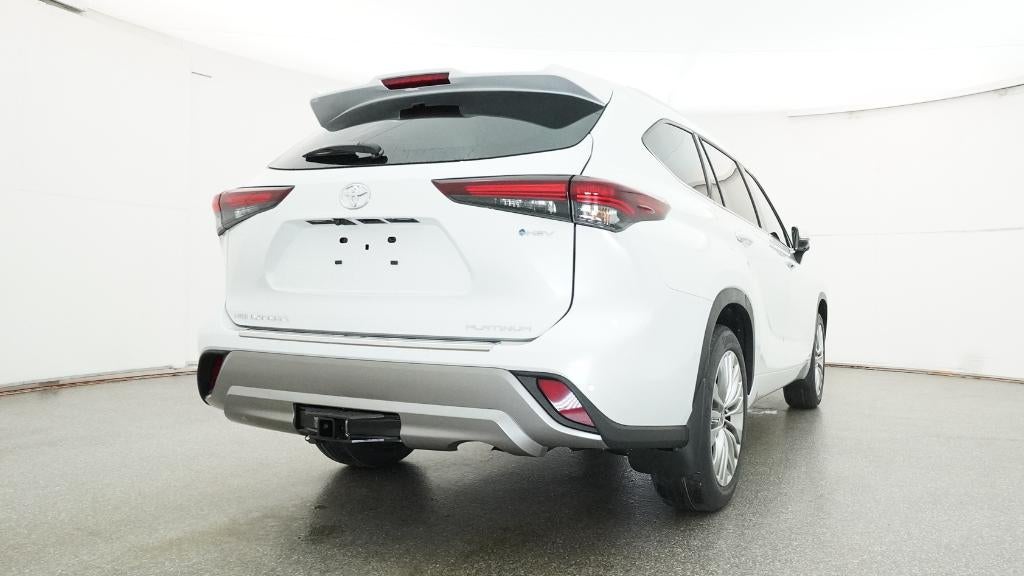 2026 Toyota Highlander Hybrid Hybrid Platinum