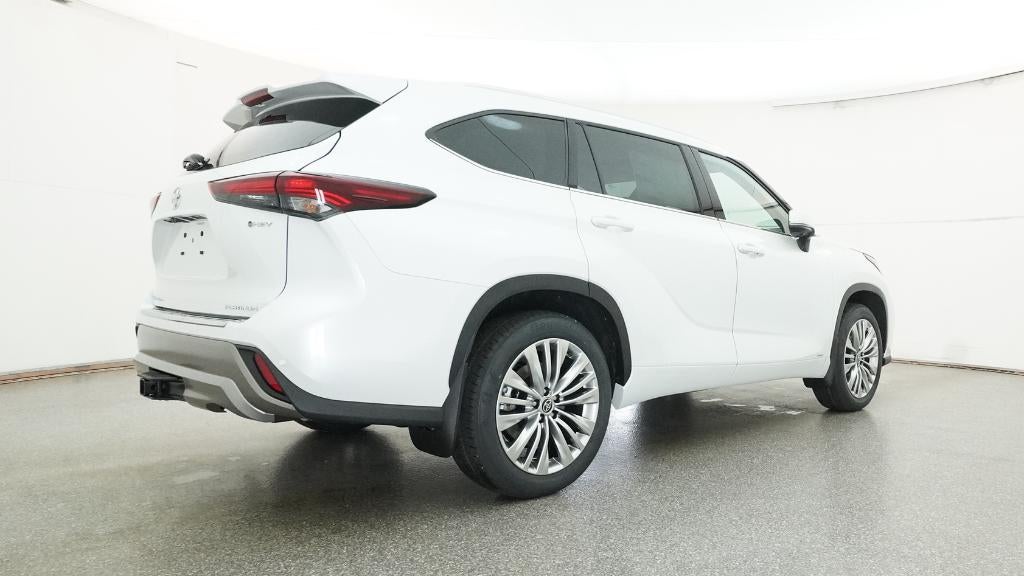 2026 Toyota Highlander Hybrid Hybrid Platinum