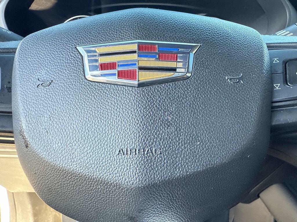 2019 Cadillac XT4 Premium Luxury