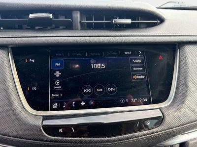 2022 Cadillac XT5 Premium Luxury