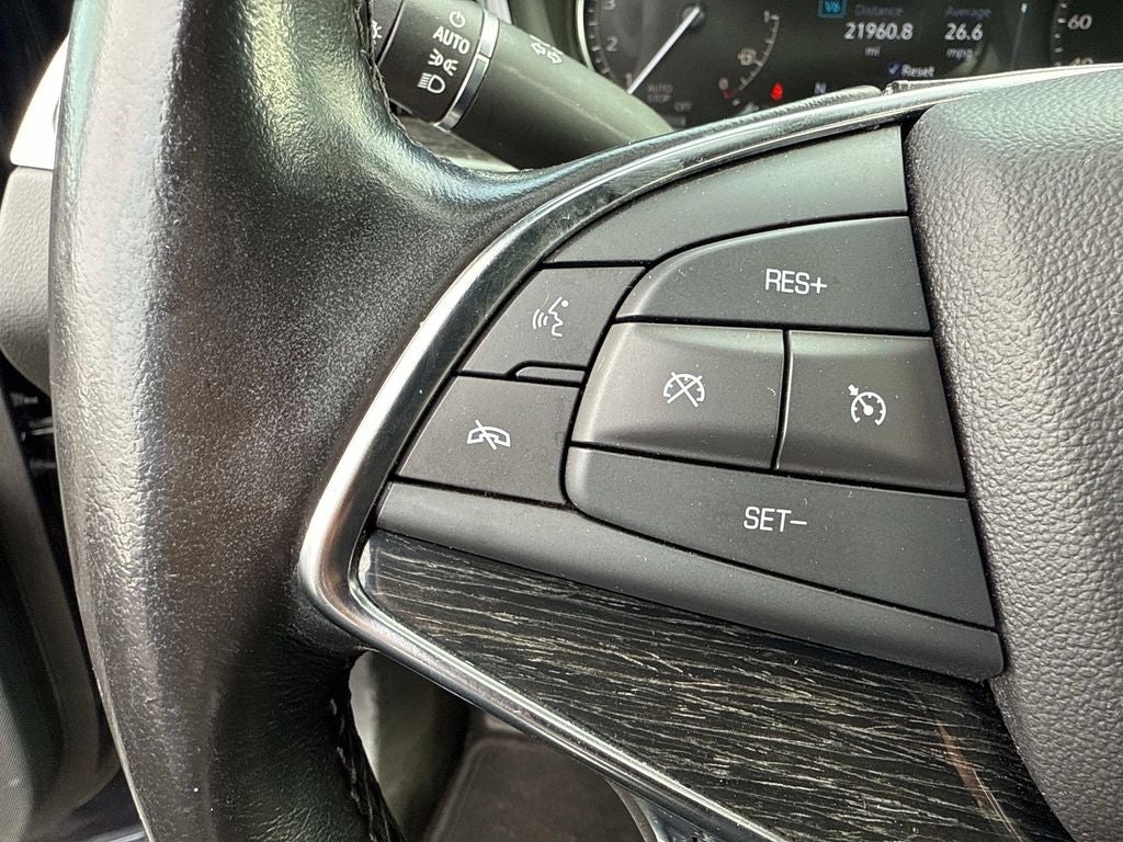 2022 Cadillac XT5 Premium Luxury