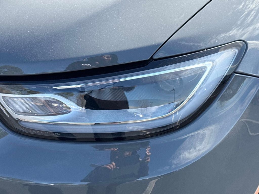 2022 Chrysler Pacifica Hybrid Touring L