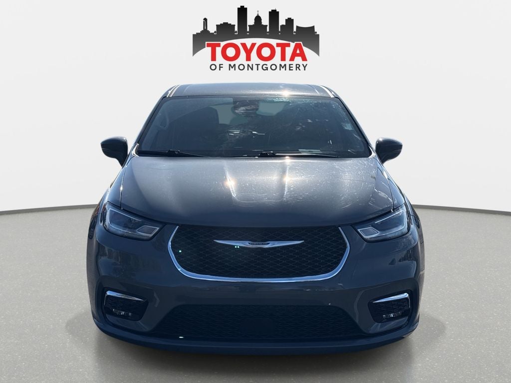 2022 Chrysler Pacifica Hybrid Touring L