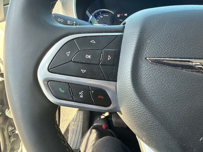 2022 Chrysler Pacifica Hybrid Touring L