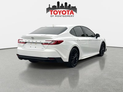 2025 Toyota Camry SE