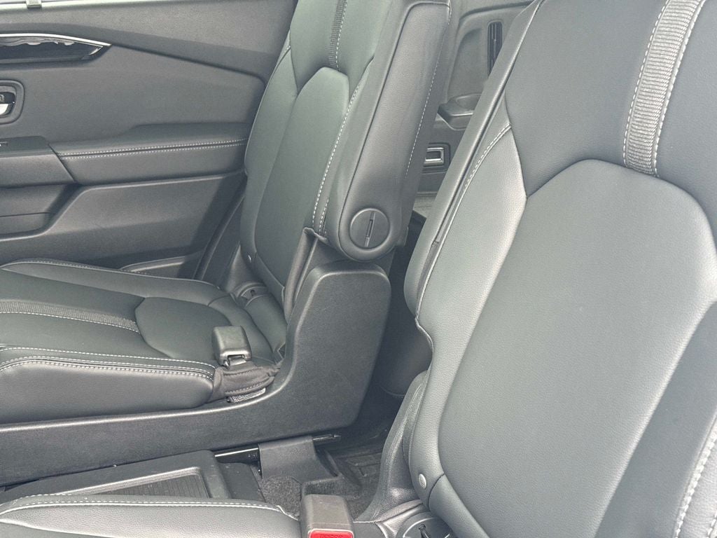 2023 Honda Pilot EX-L 7 Passenger