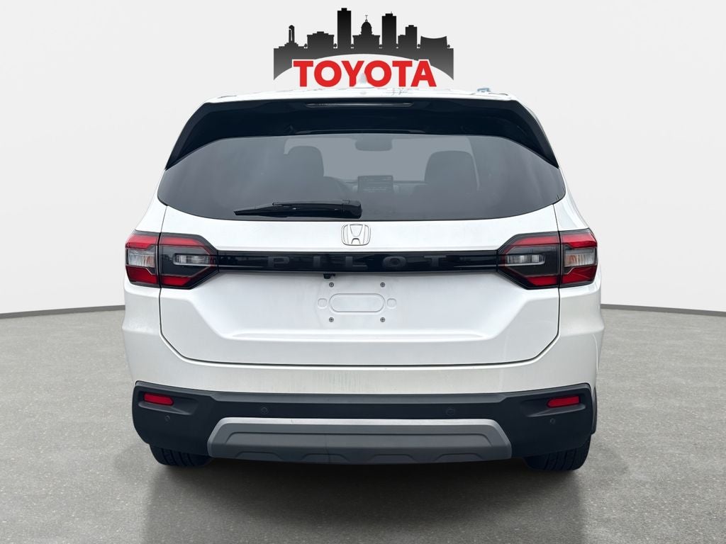 2023 Honda Pilot EX-L 7 Passenger